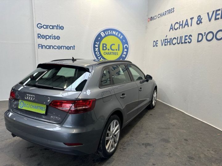 Audi A3 Berline 30 TDI 116CH TRONIC 7 EURO6D-T Gris - 5