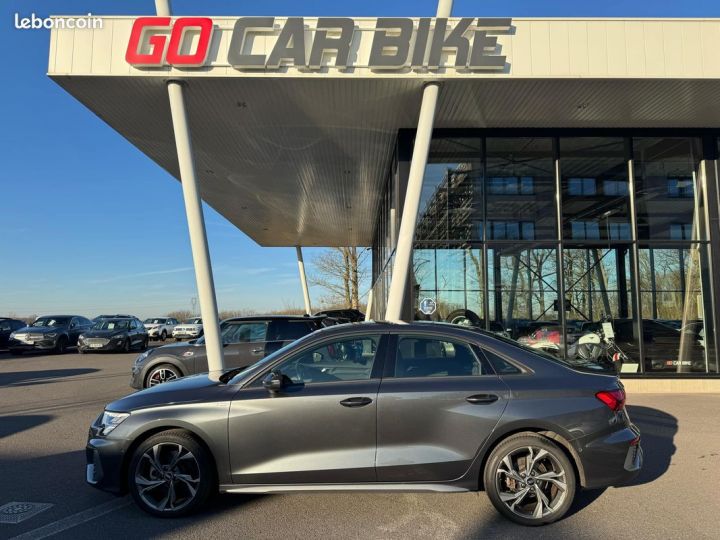 Audi A3 Berline TFSI 150 S LINE S-tronic Garantie 6 ans Virtual Cockpit Apple Carplay Caméra Régulateur Adaptatif 435-mois Gris - 3