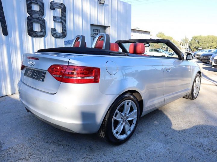Audi A3 Cabriolet 2.0 TDI 140CH DPF AMBITION LUXE S TRONIC 6 Gris C - 4