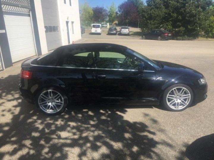 Audi A3 Cabriolet 2.0 TFSI 200 CV SLINE STRONIC     Essence NOIR - 29