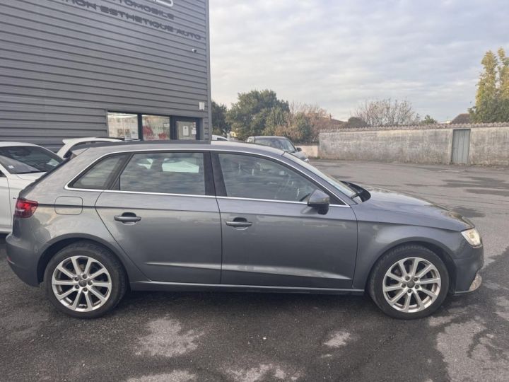 Audi A3 Sportback 1.0 TFSI -115  8V Design luxe PHASE 2 GRIS FONCE - 4