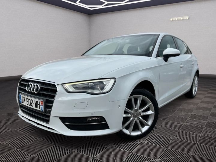 Audi A3 Sportback 1.2 TSI 105 Ambition GPS XENONS Blanc - 1