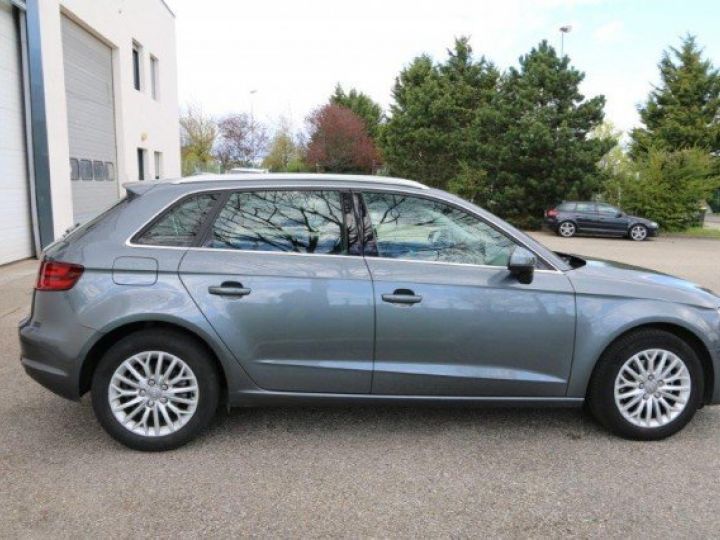 Audi A3 Sportback 1.4 TFSI 150 ULTRA S-TRONIC7 5P     Essence GRIS DAYTONA - 21