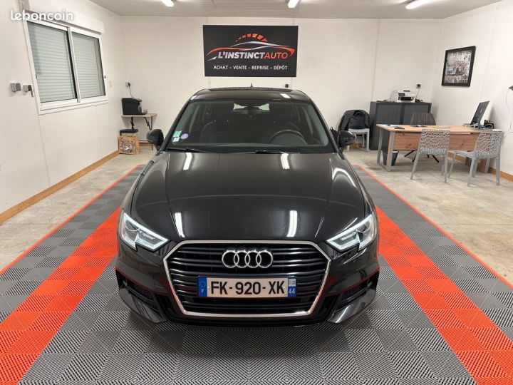 Audi A3 Sportback 1.5 TFSI S-Tronic7 S-Line + BLUETOOTH + TRÈS BON ÉTAT Noir - 2