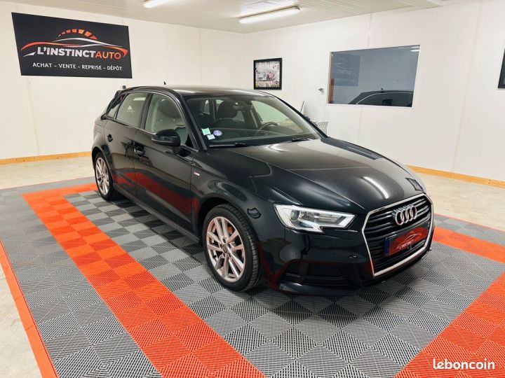 Audi A3 Sportback 1.5 TFSI S-Tronic7 S-Line + BLUETOOTH + TRÈS BON ÉTAT Noir - 1