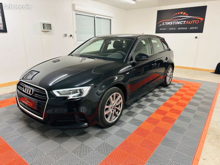 Audi A3 Sportback 1.5 TFSI S-Tronic7 S-Line + BLUETOOTH + TRÈS BON ÉTAT Noir - 3