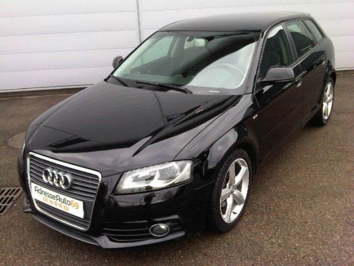 Audi A3 Sportback 1.6 TDI 105 CV STREAMLINE      Diesel NOIR - 3