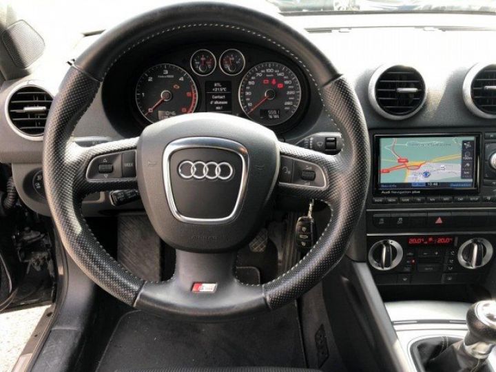 Audi A3 Sportback 1.6 TDI 105 S-LINE      Diesel NOIR - 9