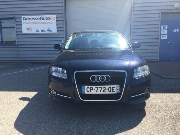 Audi A3 Sportback 1.6 TDI 105cv DPF BUSINESS LINE S-TRONIC7     Diesel BLEU ABYSSE NACREE - 2