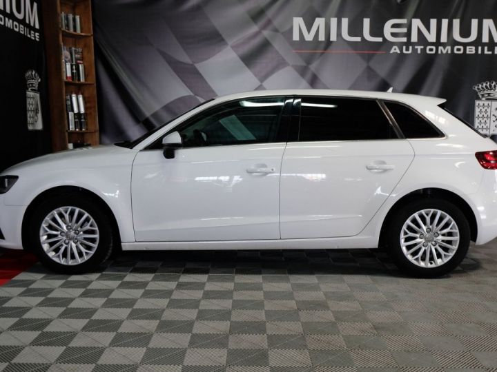 Audi A3 Sportback 1.6 TDI 110CH FAP AMBITION S TRONIC 7 Blanc - 4