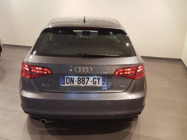 Audi A3 Sportback 1.6 TDI 110cv AMBITION BVM6     Diesel GRIS METAL - 10