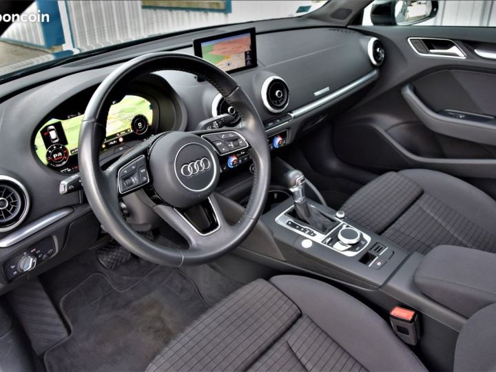Audi A3 Sportback 1.6 TDi 115 VIRTUAL COCKPIT TOIT OUVRANT LED KEYLESS GO Noir - 6