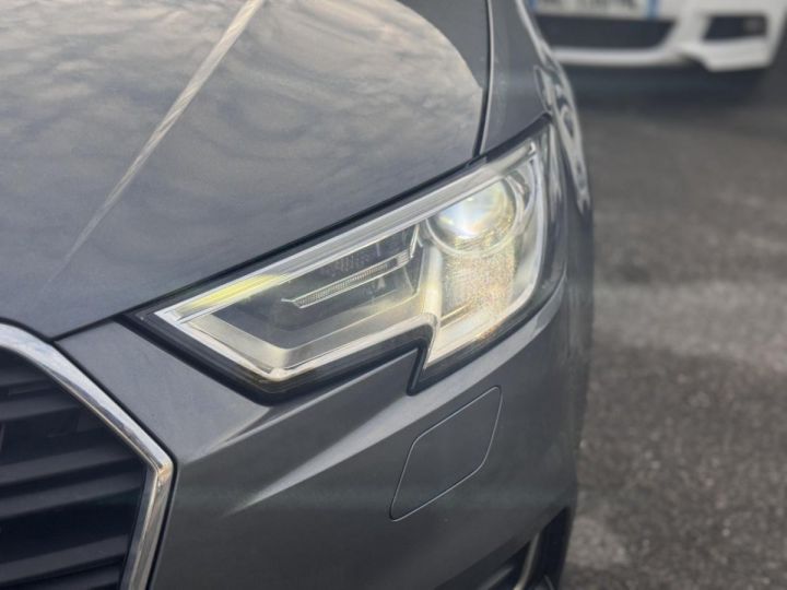 Audi A3 Sportback 1.6 TDI - 116 8V Design luxe PHASE 2 GRIS FONCE - 3