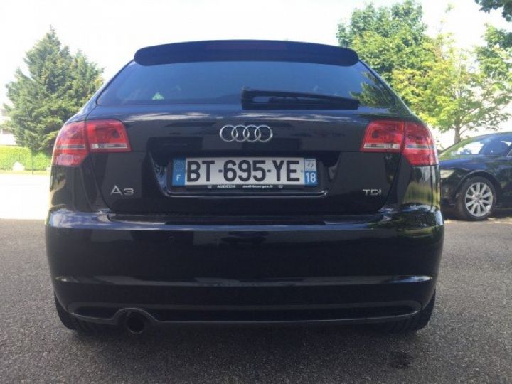 Audi A3 Sportback 2.0 TDI 140 CV S-TRONIC S-LINE     Diesel NOIR - 21