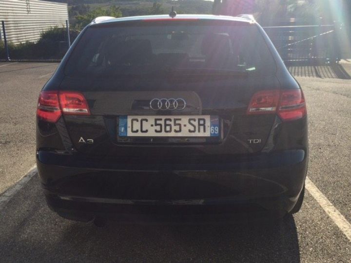 Audi A3 Sportback 2.0 TDI 140cv AMBITION BV6     Diesel NOIR - 12