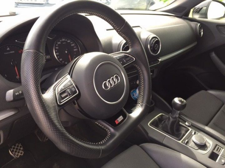 Audi A3 Sportback 2.0 TDI 150cv S-LINE BVM6     Diesel NOIRE - 13