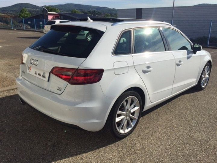 Audi A3 Sportback 2.0 TDI 184 Quattro S tronic 6 Ambition Luxe      Diesel BLANC - 23