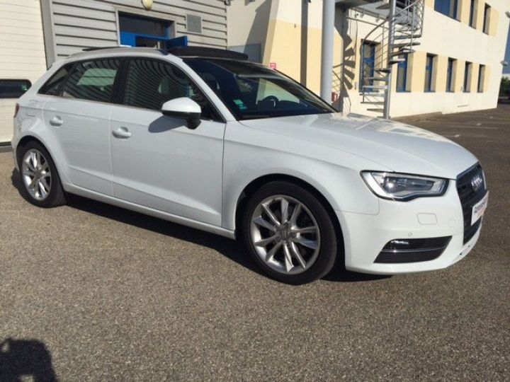 Audi A3 Sportback 2.0 TDI 184 Quattro S tronic 6 Ambition Luxe      Diesel BLANC - 26