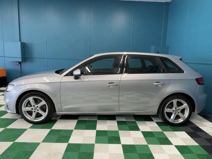 Audi A3 Sportback 35 TDI 150CH BUSINESS LINE S TRONIC 7 Gris C - 6