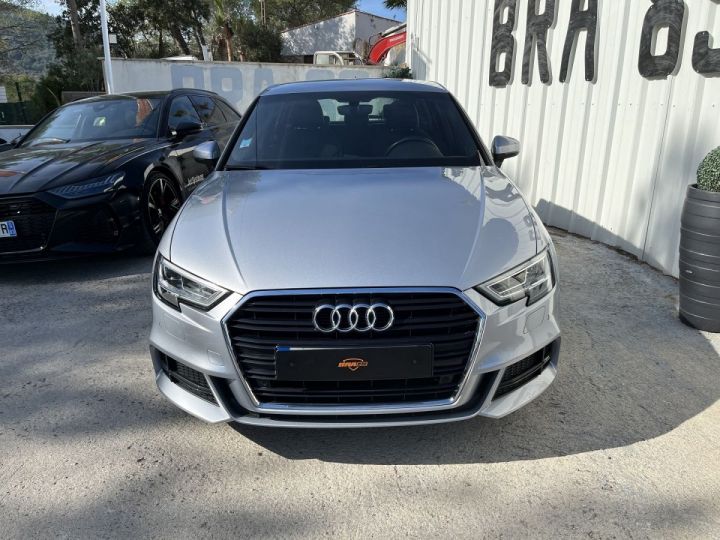 Audi A3 Sportback 35 TFSI 150CH COD S LINE S TRONIC 7 EURO6D-T Gris C - 2