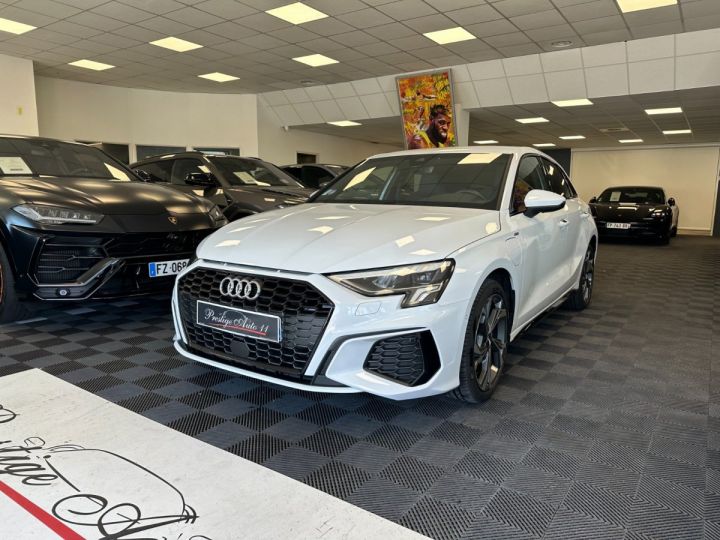 Audi A3 Sportback 40 TFSIe 204 S Line S-Tronic Blanc - 1