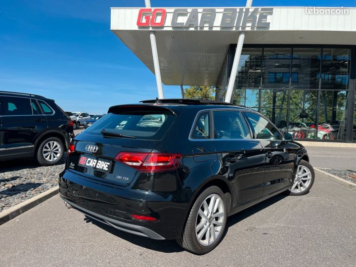 Audi A3 Sportback TDI 150 ch Toit ouvrant Garantie 6 ans Boite Auto GPS Xenon Camera 355-mois Noir - 2