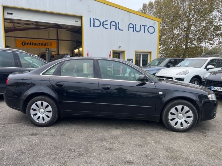 Audi A4 2.0 TDI 140CH AMBIENTE MULTITRONIC Noir - 5