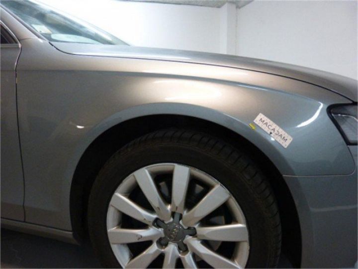 Audi A4 2.0 TDI 143CV AMBITION LUXE MULTITRONIC     Diesel GRIS QUARTZ - 4