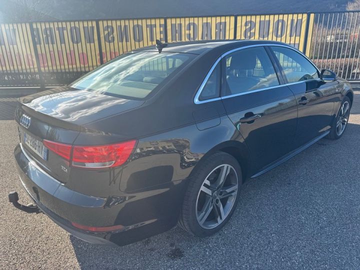 Audi A4 2.0 TDI 150CH ULTRA S LINE S TRONIC 7 Noir - 4