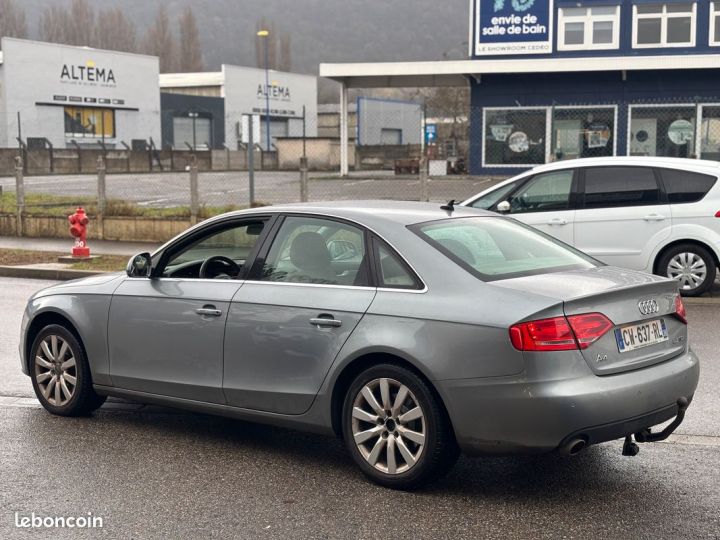 Audi A4 2.7 TDI V6 190 BVA Ambition Luxe Gris - 4