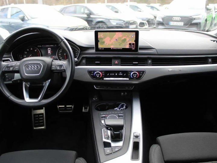 Audi A4 Allroad 2.0 TFSI Quattro S-tronic 4M – CAMERA – ATTELAGE – NAV – 1ère main – Garantie 12 mois Rouge - 8