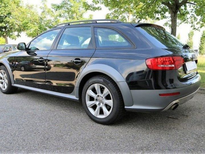 Audi A4 Allroad QUATTRO 2.0 TFSI 211 CV AMBITION LUXE S-TRONIC7     Essence NOIRE - 15