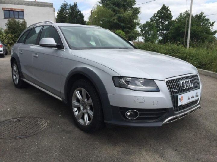 Audi A4 Allroad QUATTRO 3.0 V6 TDI 240cv S-TRONIC     Diesel GRIS ALUMINIUM - 1