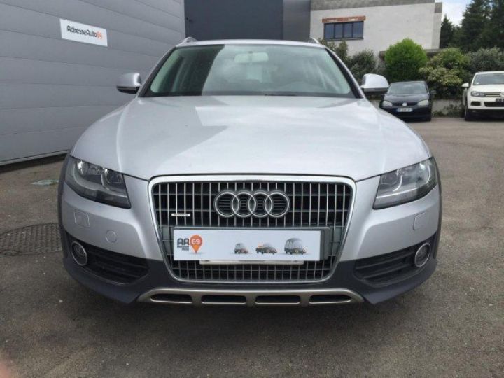 Audi A4 Allroad QUATTRO 3.0 V6 TDI 240cv S-TRONIC     Diesel GRIS ALUMINIUM - 2