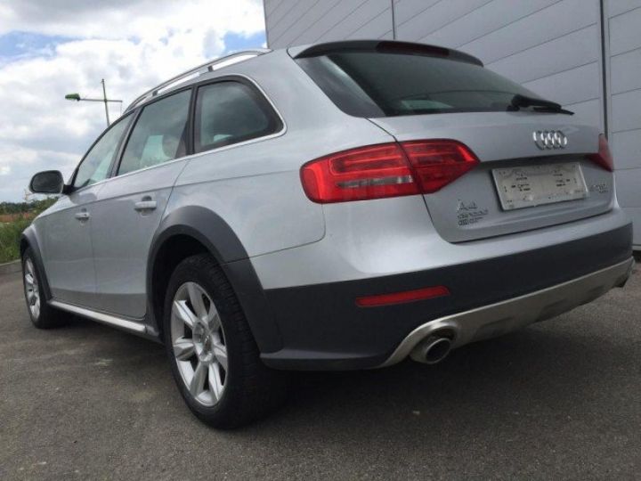 Audi A4 Allroad QUATTRO 3.0 V6 TDI 240cv S-TRONIC     Diesel GRIS ALUMINIUM - 12