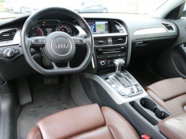 Audi A4 Allroad QUATTRO V6 3.0 TDI 245 CV AMBITION LUXE S-TRONIC7     Diesel NOIRE - 8