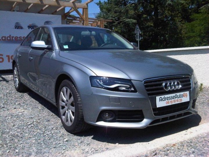 Audi A4 AMBITION LUXE 2.0 TFSI 211 CV BV6     Essence GRIS METAL - 1