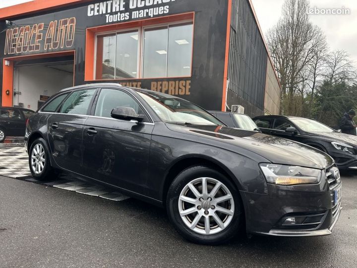 Audi A4 Avant 2.0 TDI 143CH DPF AMBIENTE Gris - 1