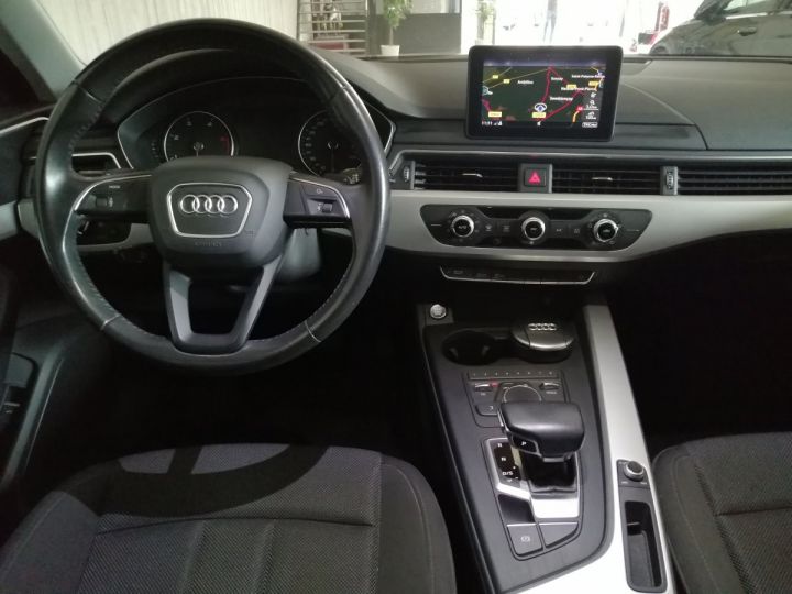 Audi A4 Avant 2.0 TDI 150 CV BUSINESS BVA Gris - 6