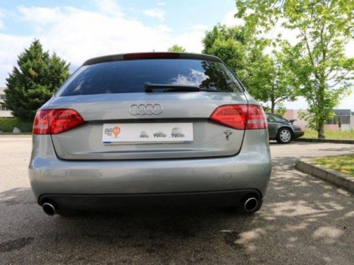 Audi A4 Avant 2.0 TFSI AMB.211CV QUATTRO S-TRONIC     Essence GRIS METAL - 26