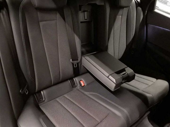Audi A4 Avant 20 TDI 190 S LINE S TRONIC / 04/2019 noir métal - 4