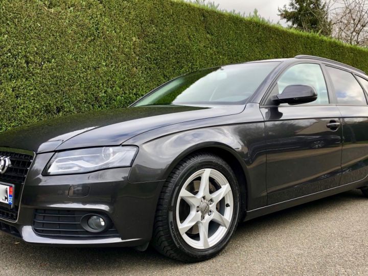 Audi A4 Avant 240ch DPF AMBITION LUXE QUATTRO STRONIC Gris foncé métal Vendu - 2