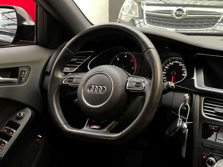 Audi A4 Avant 3.0 TDI 218CH S-LINE Noir Métallisé - 12