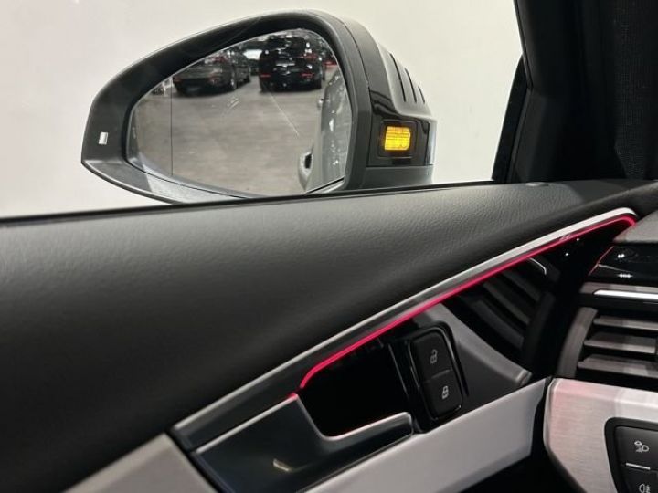 Audi A4 AVANT 40 TDI QUATTRO S LINE PACK COMPETITION BLANC  Occasion - 12