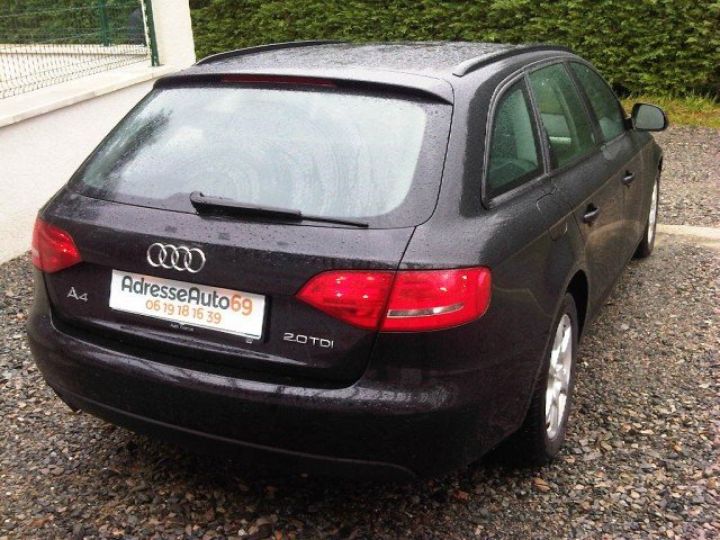 Audi A4 Avant AMBIENTE 2.0 TDI 120cv DPF BV6     Diesel NOIR - 15