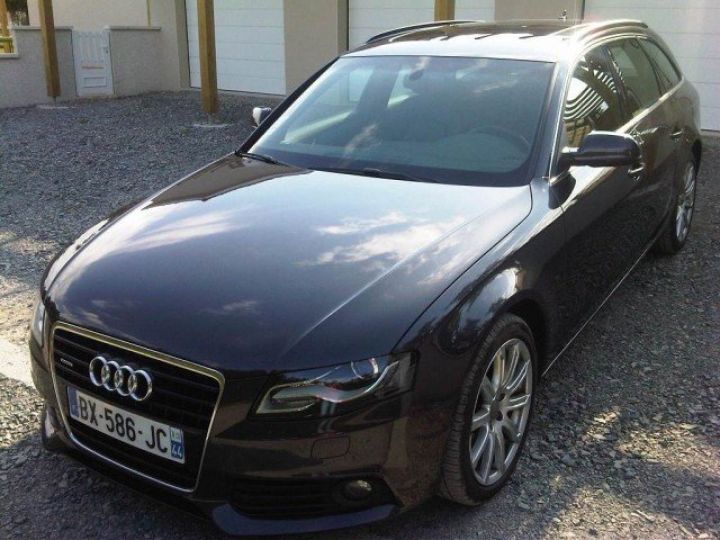 Audi A4 Avant QUATTRO AMBITION LUXE S TRONIC V6 3.0 TDI 240 cv      Diesel GRIS VOLCAN - 3