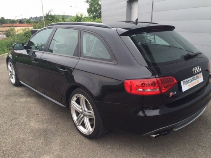 Audi A4 Avant S4 V6 3.0 TFSI 333CV QUATTRO BV6     Essence NOIR METAL - 12