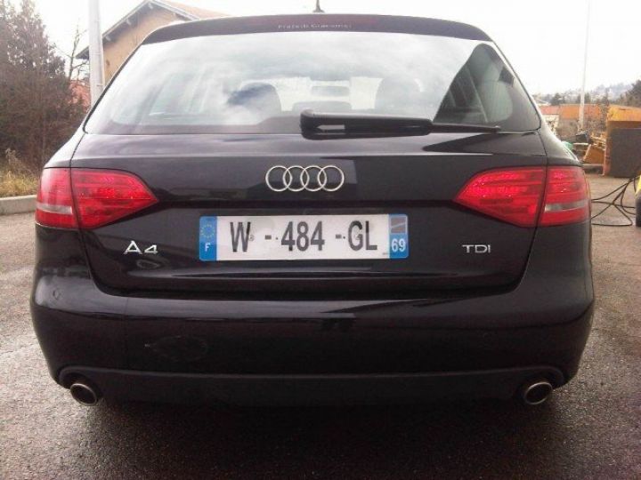 Audi A4 Avant V6 2.7 TDI 190cv AMB. S-TRONIC     Diesel NOIR - 15