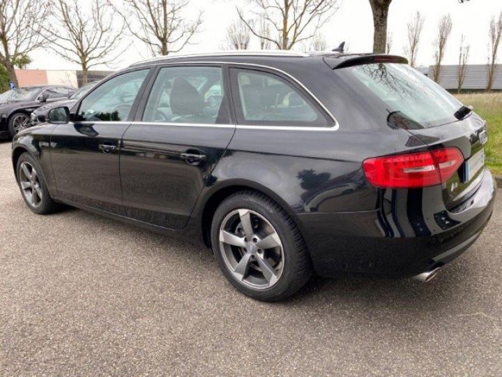 Audi A4 Avant V6 3.0 TDI 245CV QUATTRO AMBITION S-TRONIC     Diesel NOIR - 23