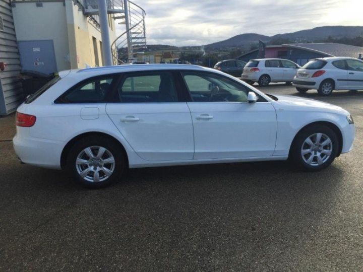 Audi A4 Avant V6 3.0 TDI QUATTRO 240CV S-TRONIC     Diesel BLANC - 25